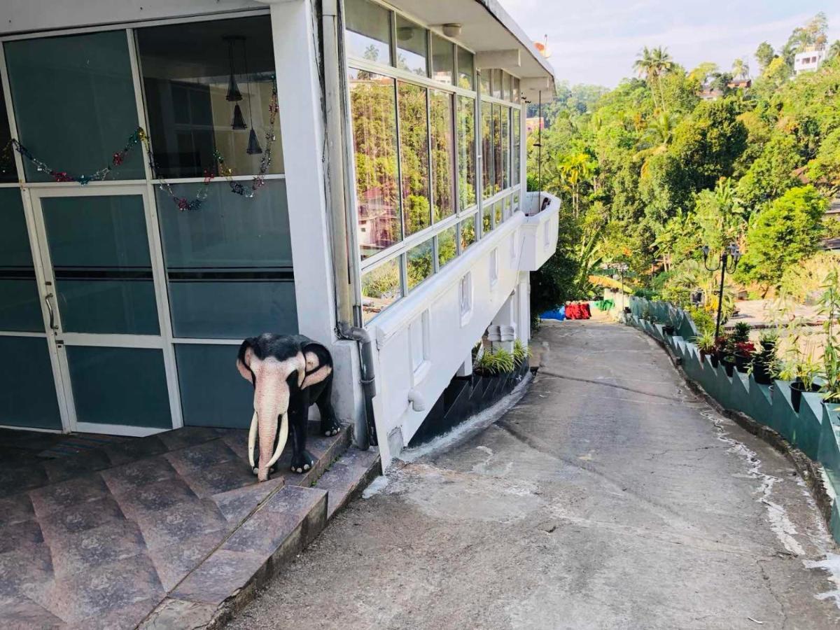 Suisse Villa Kandy Extérieur photo