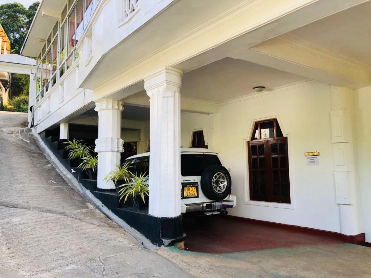Suisse Villa Kandy Extérieur photo